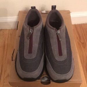 Land’s End Women’s All Weather Shoes - NEVER WORN